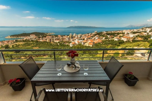 Seaview Apartments in quiet area - Makarska